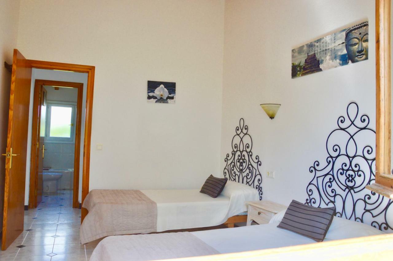 Villa Na Y Veni Cala en Bosch Luaran gambar